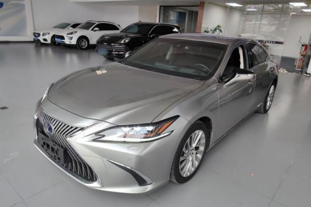 Used Lexus ES 2020 300h Executive Edition