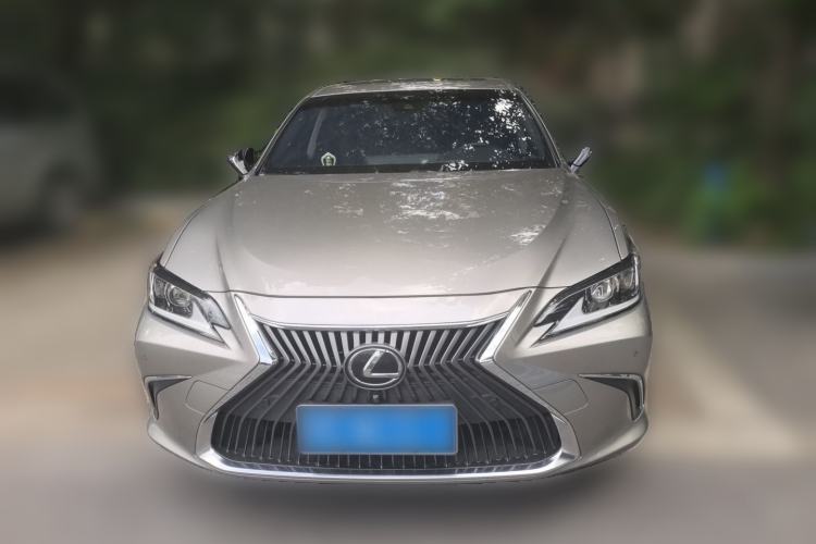 Used Lexus ES 2020 200 Excellence Edition Front