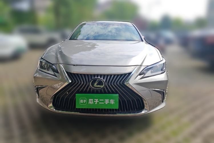 Used Lexus ES 2020 200 Excellence Edition Front