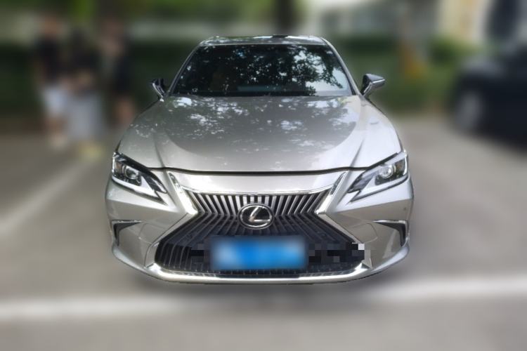 Used Lexus ES 2020 200 Excellence Edition Front
