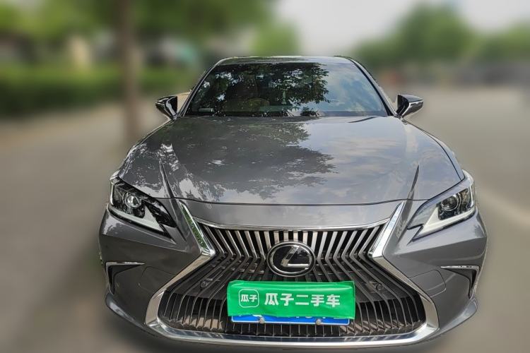 Used Lexus ES 2020 200 Excellence Edition Front