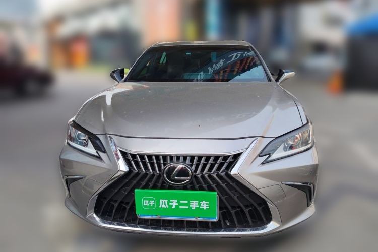 Used Lexus ES 2020 200 Excellence Edition Front