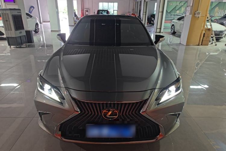 Used Lexus ES 2020 200 Excellence Edition Front