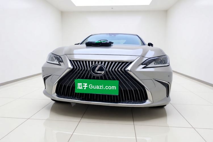 Used Lexus ES 2020 200 Excellence Edition Front