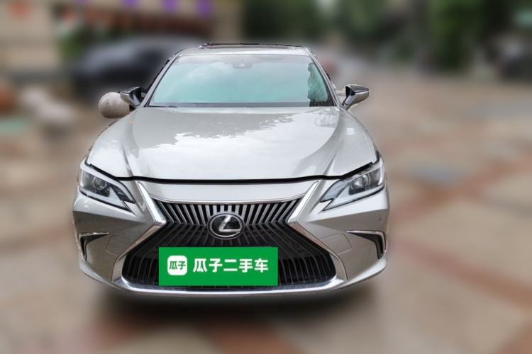 Used Lexus ES 2020 200 Excellence Edition Front
