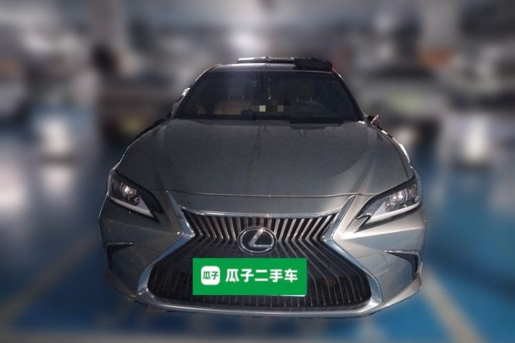 Used Lexus ES 2020 200 Luxury Edition Front