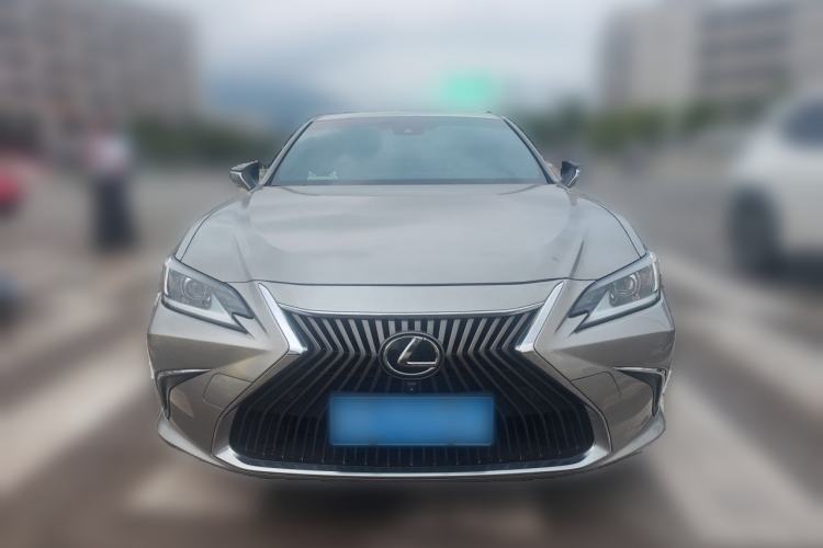 Used Lexus ES 2020 200 Excellence Edition Front