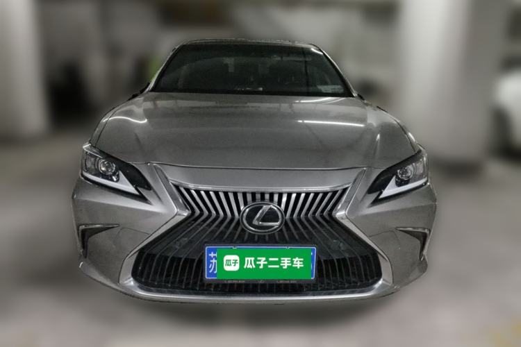 Used Lexus ES 2020 200 Excellence Edition Front