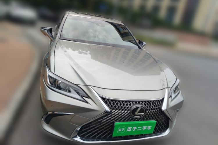 Used Lexus ES 2020 200 Excellence Edition Front