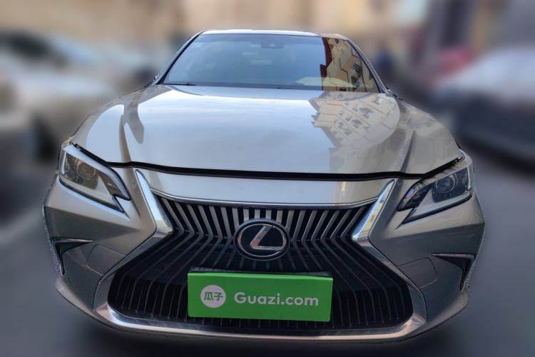 Used Lexus ES 2020 260 Excellence Edition Front