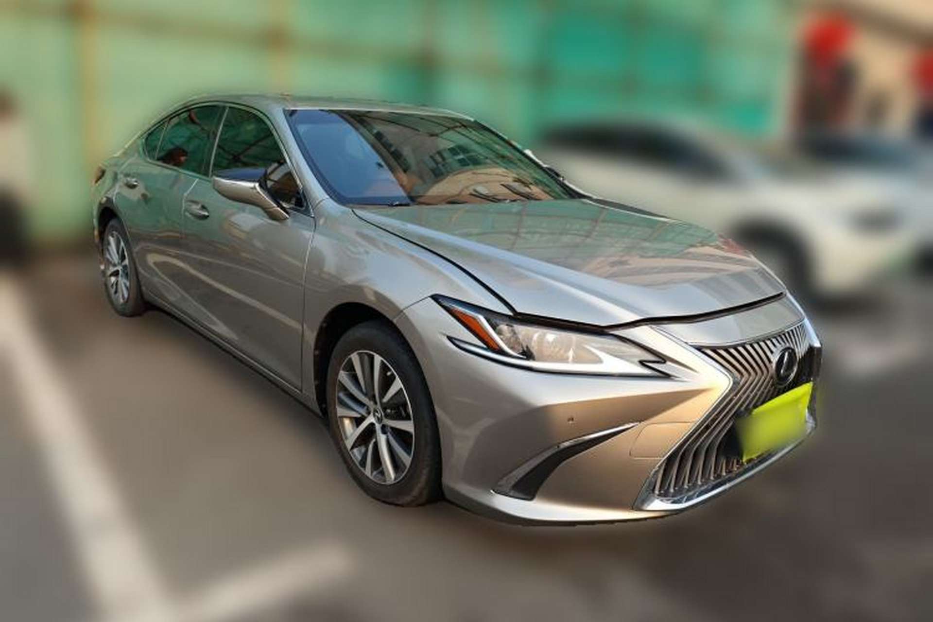 Used Lexus ES 2020 200 Excellence Edition Front Right 45 Deg