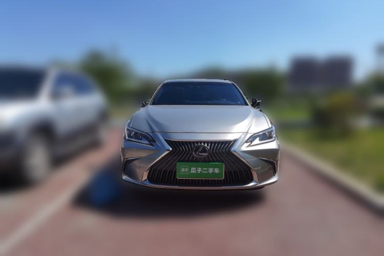 Used Lexus ES 2020 200 Excellence Edition Front