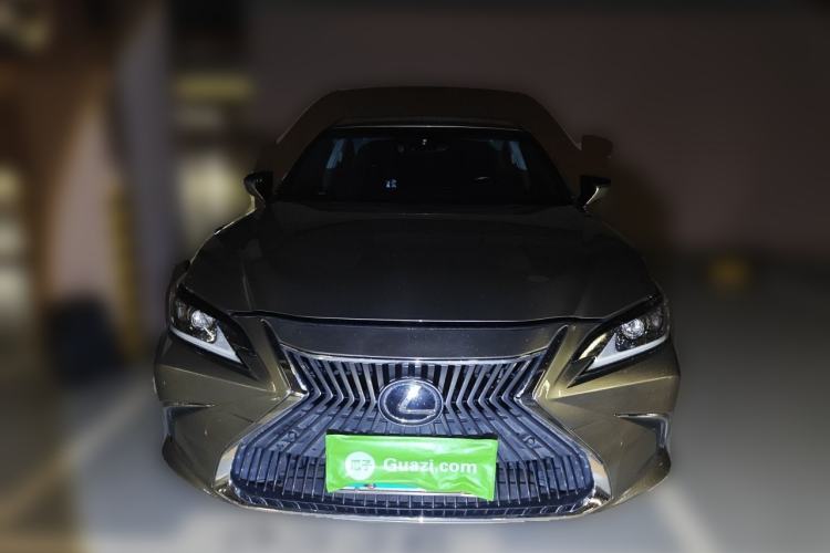 Used Lexus ES 2020 200 Excellence Edition Front
