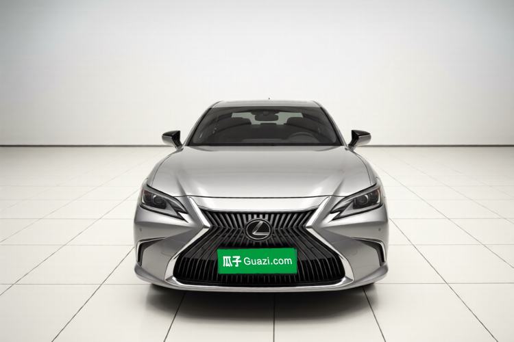 Used Lexus ES 2020 200 Excellence Edition Front