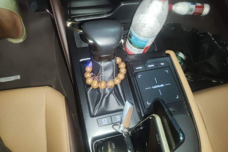 Used Lexus ES 2020 200 Excellence Edition Gear Lever