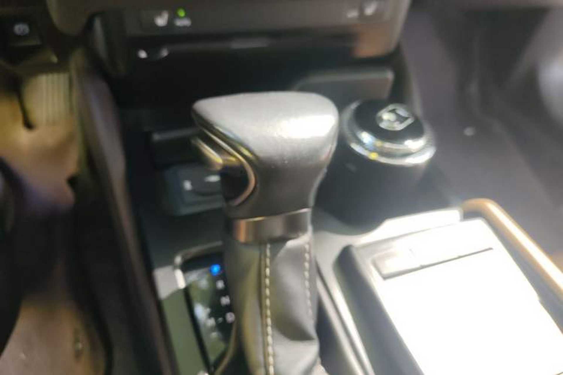 Used Lexus ES 2020 200 Excellence Edition Gear Lever