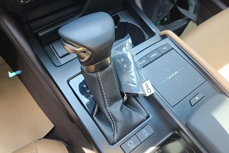 Used Lexus ES 2020 200 Excellence Edition Gear Lever