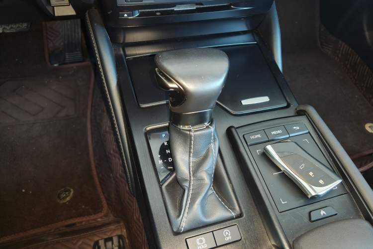 Used Lexus ES 2020 200 Excellence Edition Gear Lever