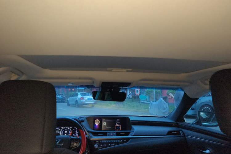 Used Lexus ES 2020 200 Excellence Edition Headliner