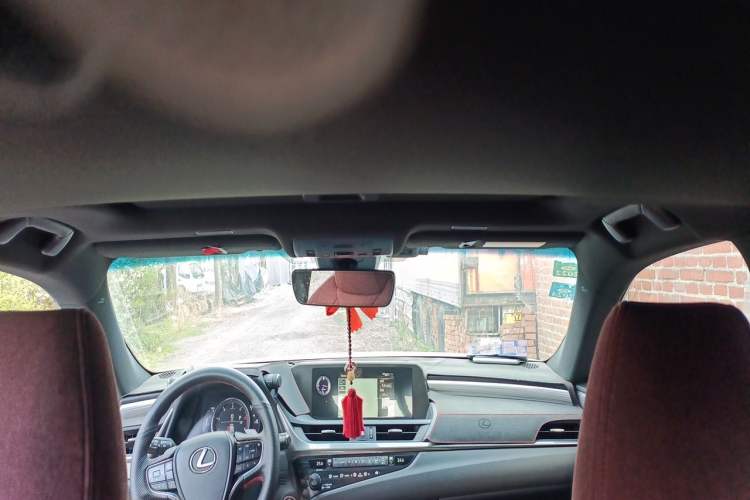 Used Lexus ES 2020 260 F SPORT Headliner