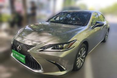 Used Lexus ES 2020 200 Excellence Edition