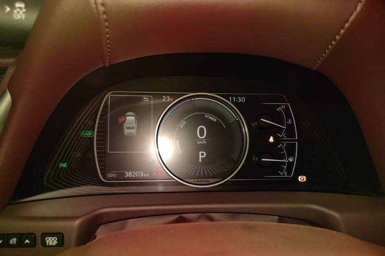 Used Lexus ES 2020 300h Premier Edition Instrument Cluster