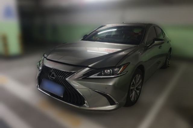 Lexus ES 2020 200 Excellence Edition usado