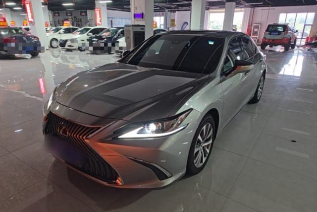 Used Lexus ES 2020 200 Excellence Edition