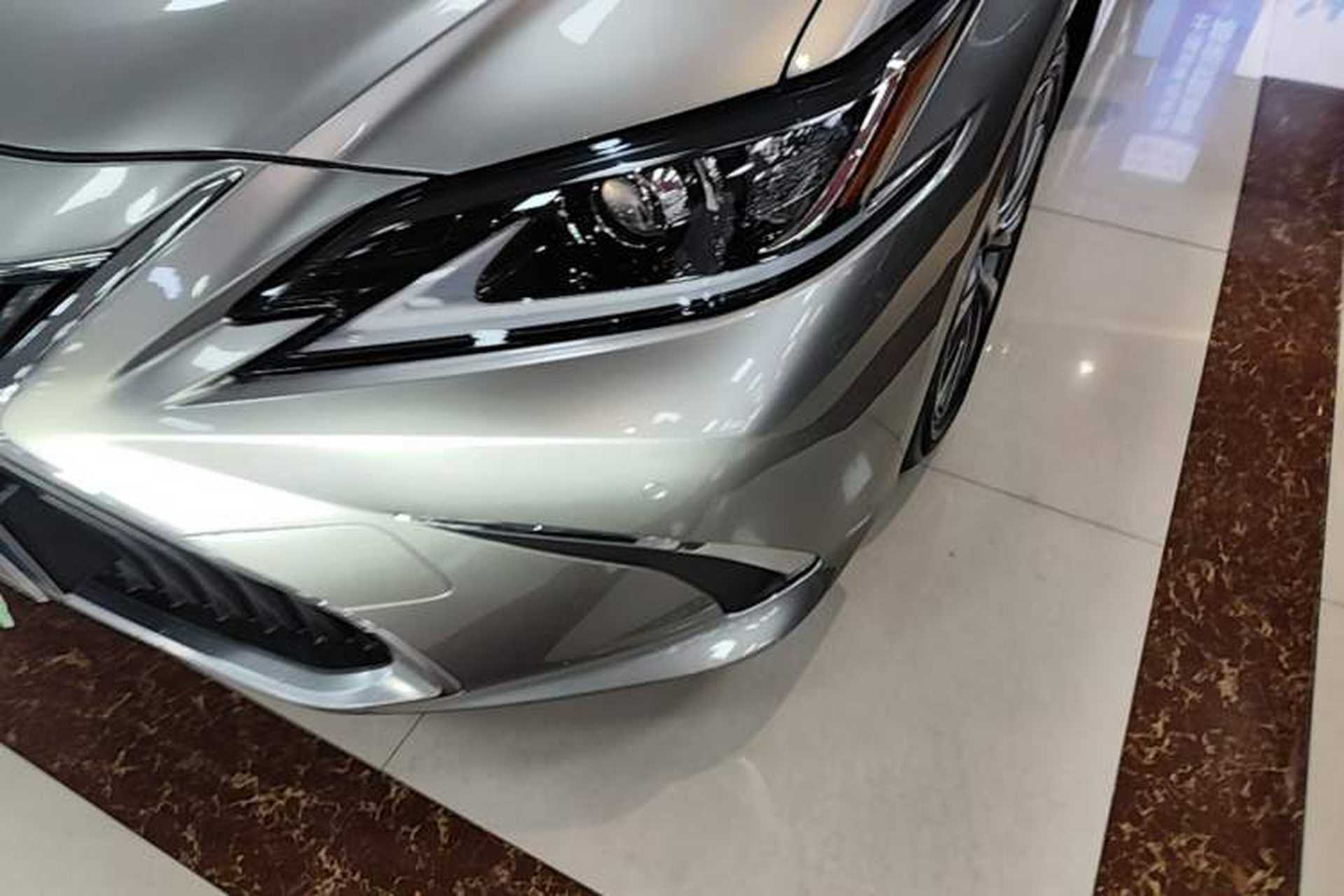 Used Lexus ES 2020 300h Premier Edition Left Front Headlight