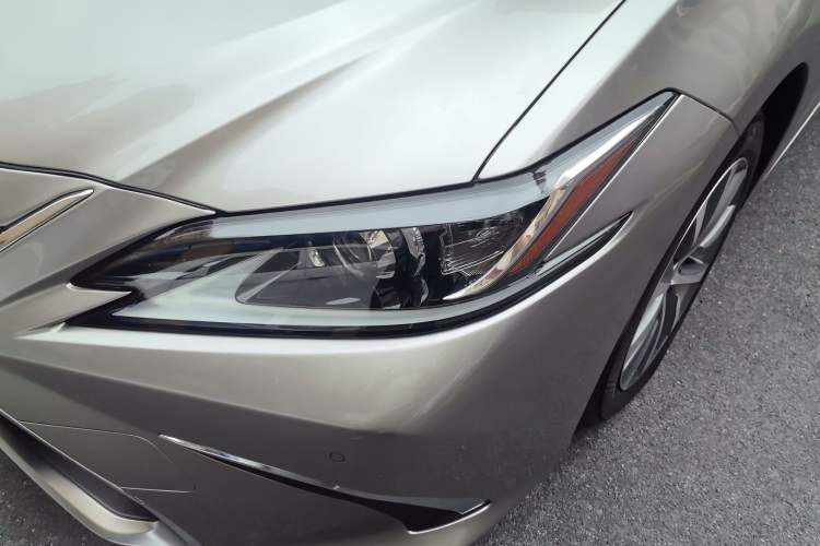 Used Lexus ES 2020 200 Excellence Edition Left Front Headlight