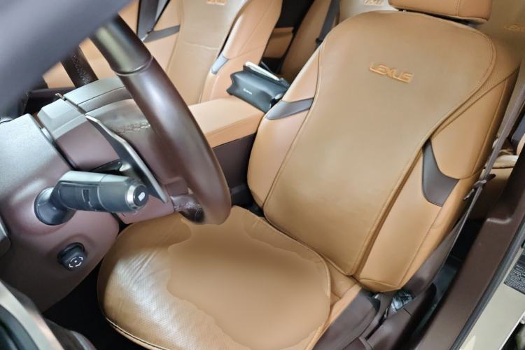 Used Lexus ES 2020 200 Luxury Edition Left Front Seat