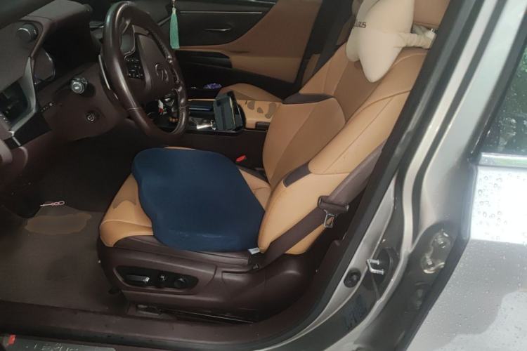 Used Lexus ES 2020 200 Excellence Edition Left Front Seat