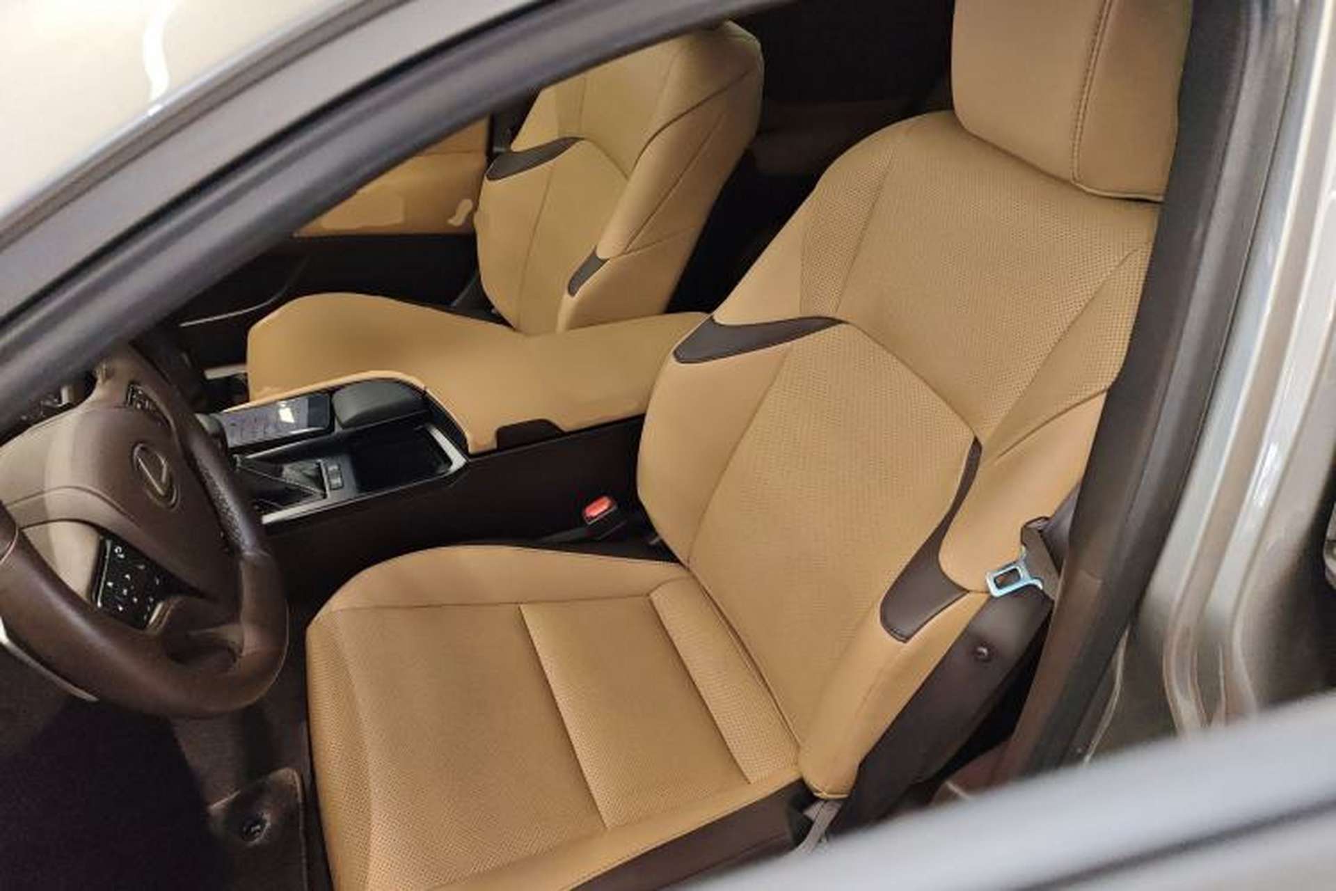 Used Lexus ES 2020 200 Excellence Edition Left Front Seat