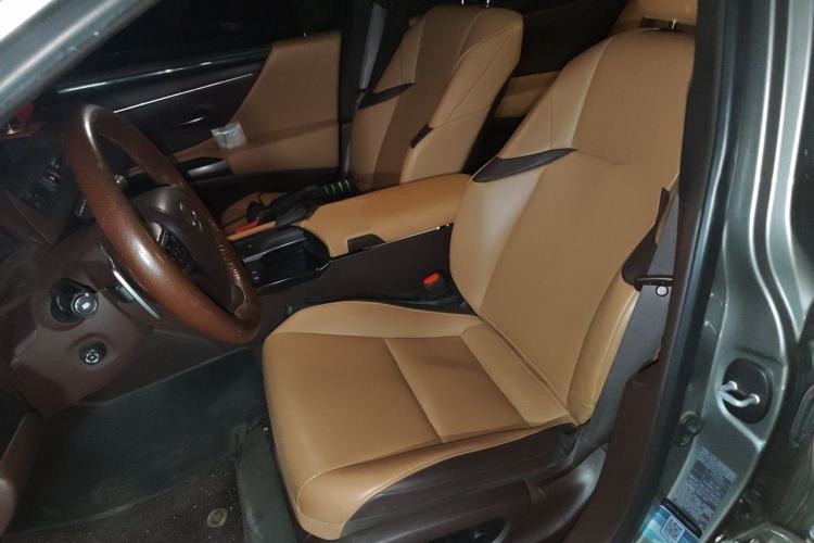 Used Lexus ES 2020 200 Excellence Edition Left Front Seat