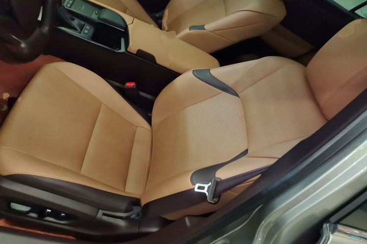 Used Lexus ES 2020 200 Excellence Edition Left Front Seat