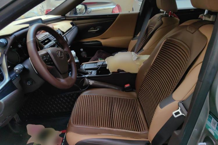 Used Lexus ES 2020 260 Excellence Edition Left Front Seat