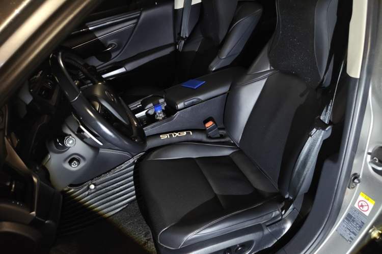 Used Lexus ES 2020 200 Excellence Edition Left Front Seat