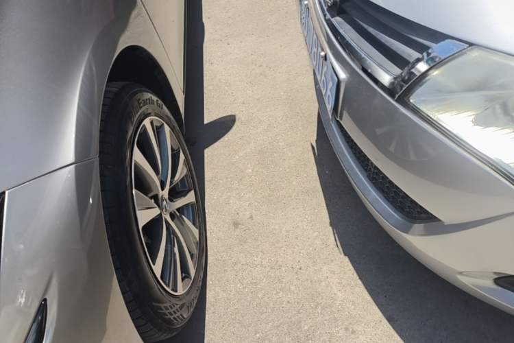 Used Lexus ES 2020 200 Excellence Edition Left Front Wheel Hub