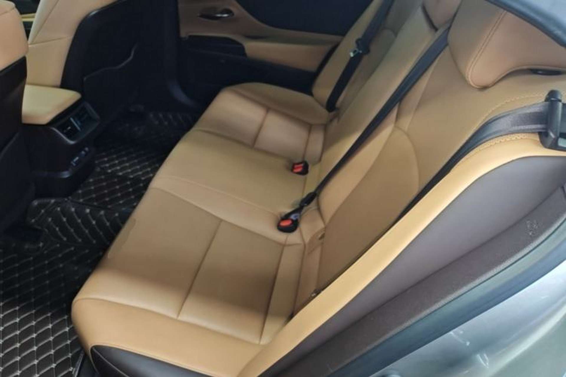 Used Lexus ES 2020 200 Excellence Edition Left Rear Seat