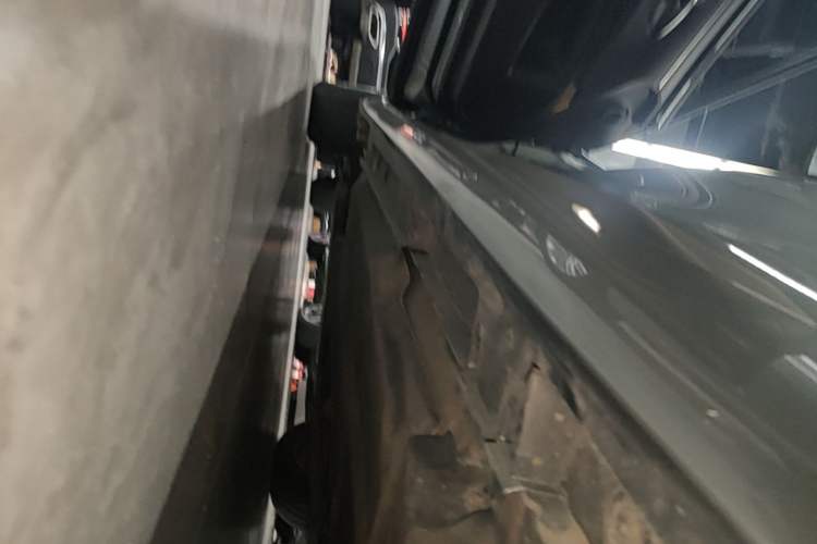 Used Lexus ES 2020 300h Premier Edition Left Side Sill