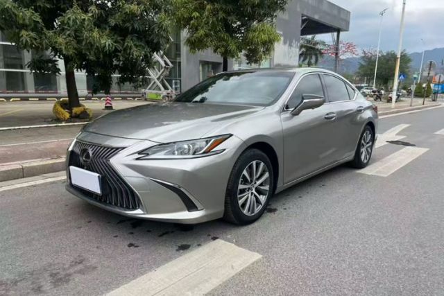 Used Lexus ES 2020 200 Excellence Edition