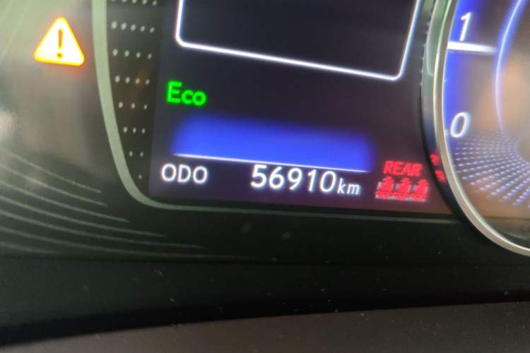 Used Lexus ES 2020 200 Excellence Edition Odometer Close Up