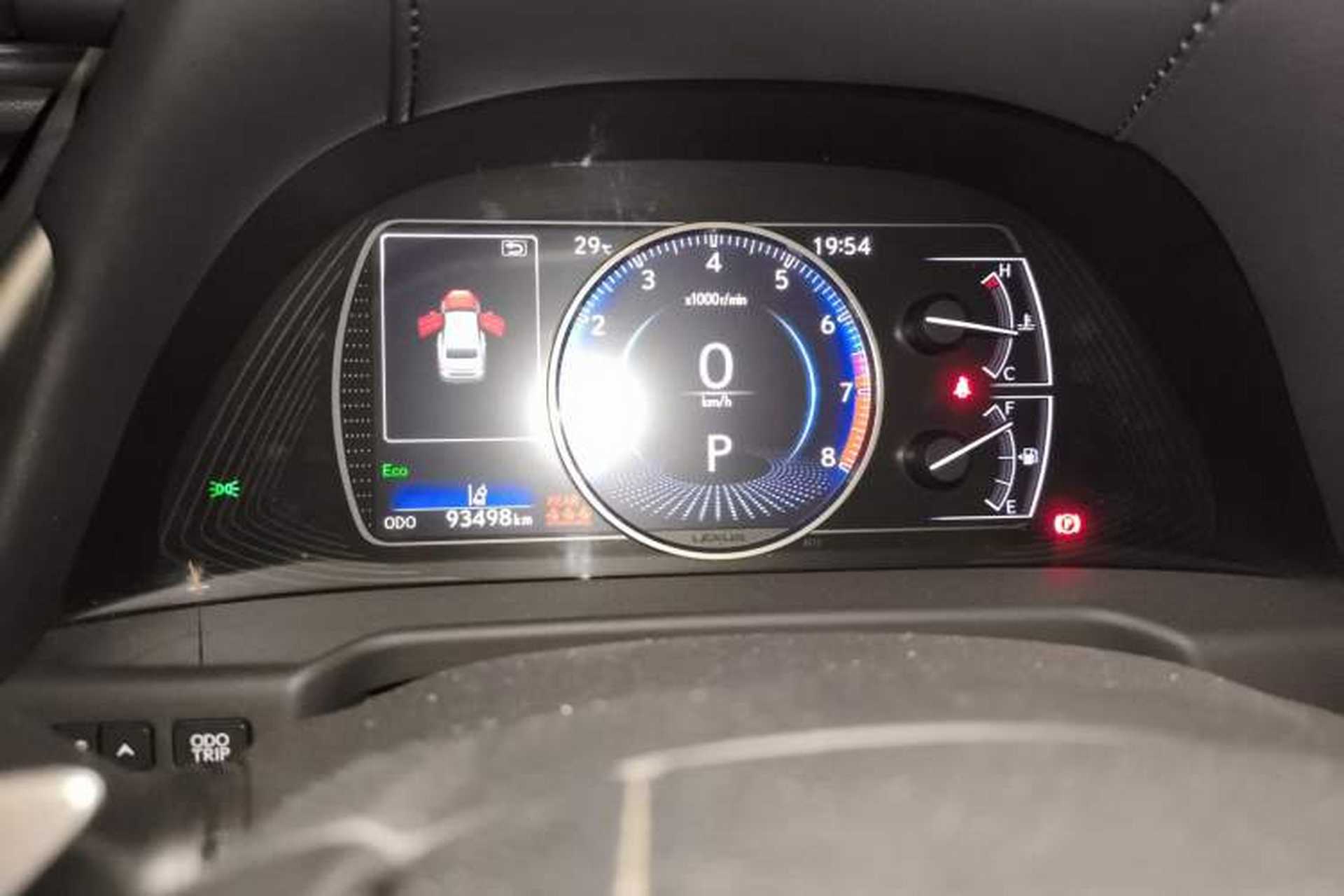 Used Lexus ES 2020 200 Excellence Edition Odometer Close Up