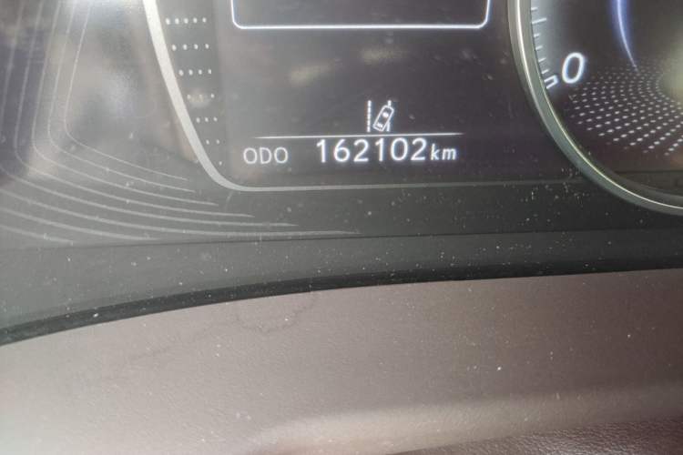 Used Lexus ES 2020 200 Excellence Edition Odometer Close Up