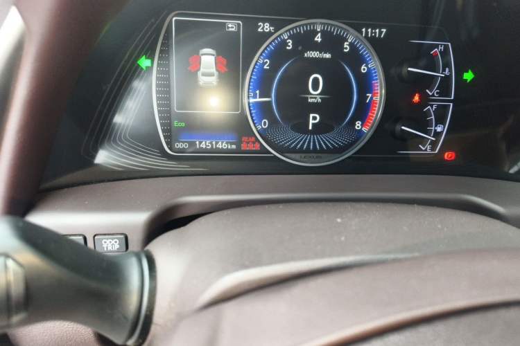 Used Lexus ES 2020 200 Excellence Edition Odometer Close Up
