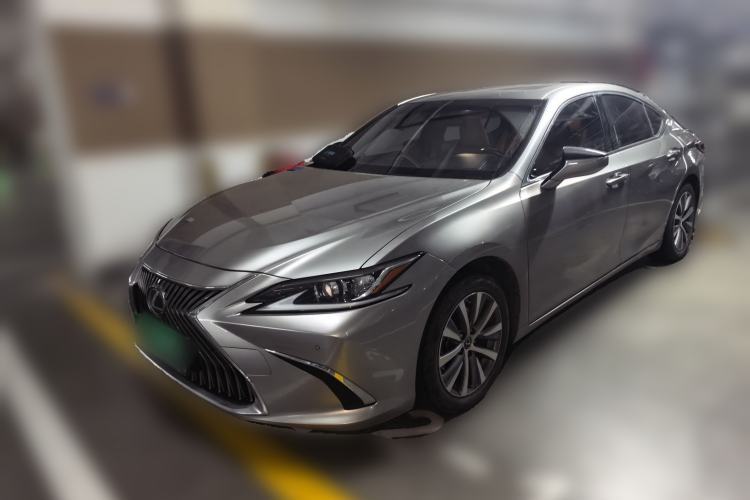 Used Lexus ES 2020 200 Excellence Edition Guazi used car, China used car export, Used car for sale, Used  cars, Cheapest cars for sale
