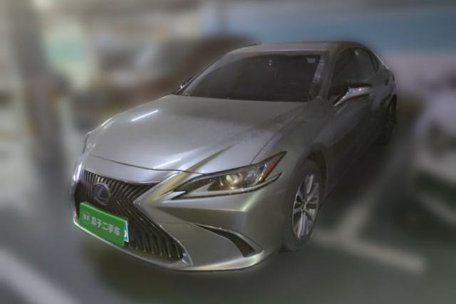 Used Lexus ES 2020 300h Premier Edition