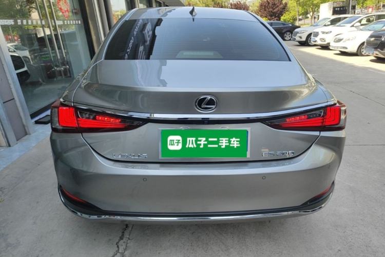 Used Lexus ES 2020 200 Excellence Edition Rear
