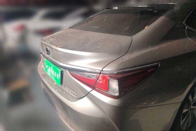Used Lexus ES 2020 200 Excellence Edition Rear
