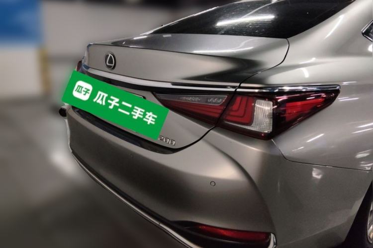 Used Lexus ES 2020 200 Excellence Edition Rear